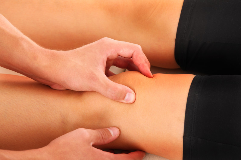 manual therapy helps who have fibromyalgia